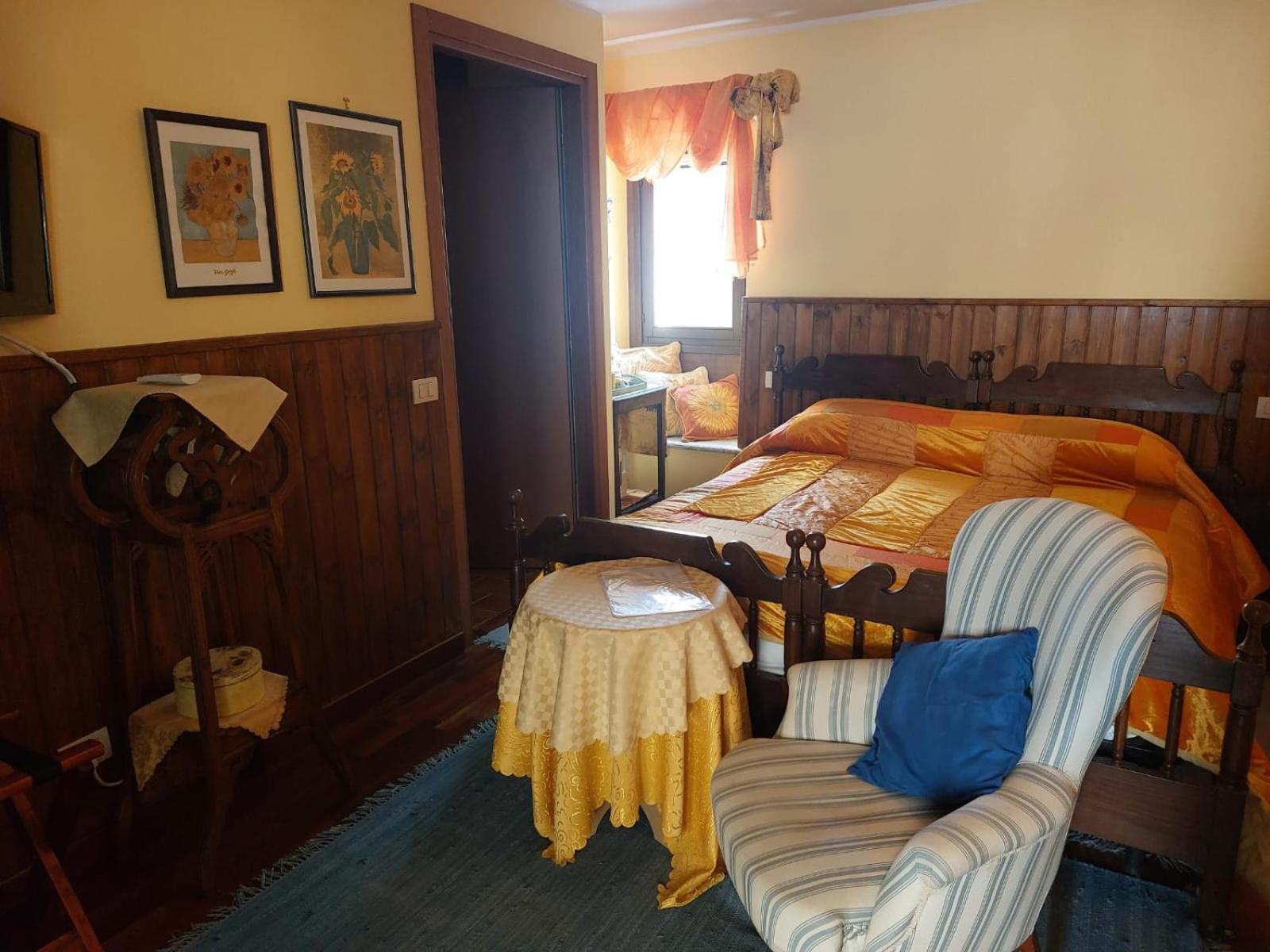 Una Franca Camere Di Charme Biella Buitenkant foto